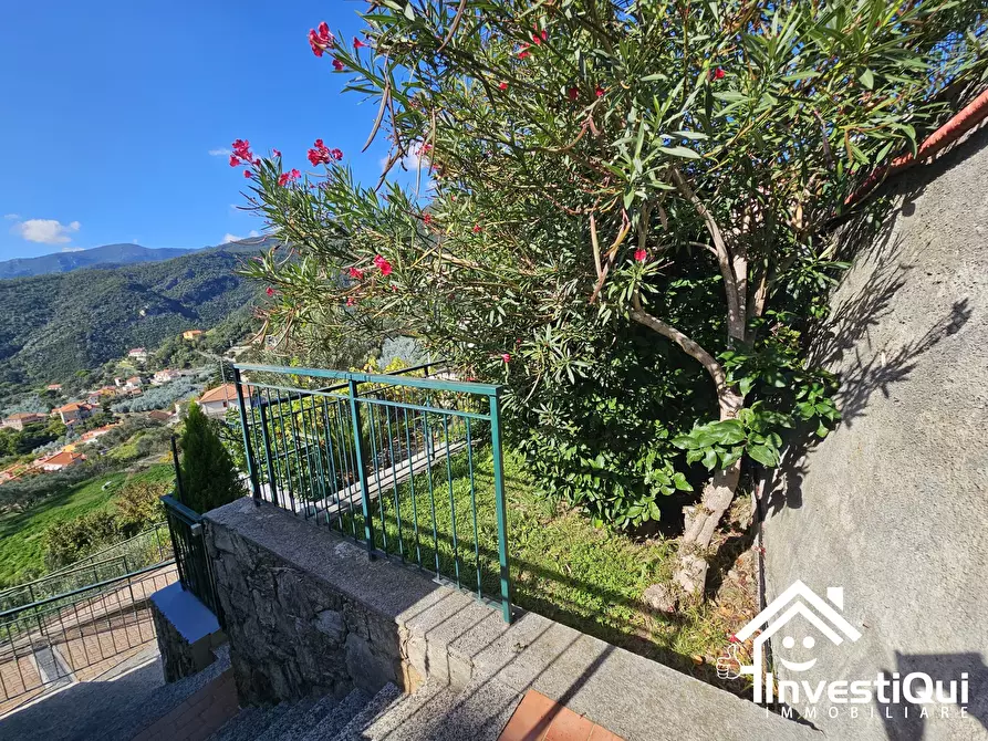 Immagine 26 di Trilocale in vendita  in Piazza Plebiscito 27 a Magliolo