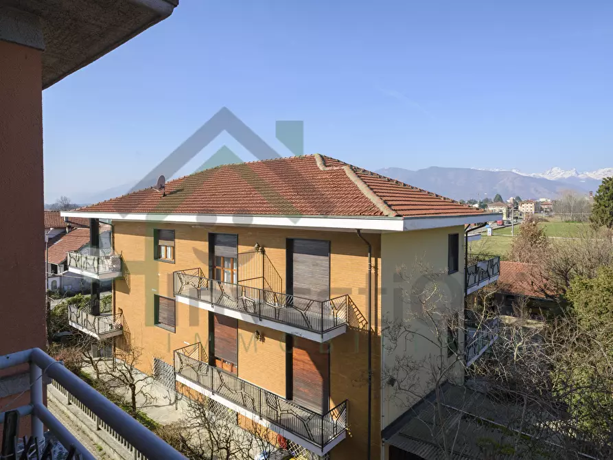 Immagine 25 di Trilocale in vendita  a Ciriè