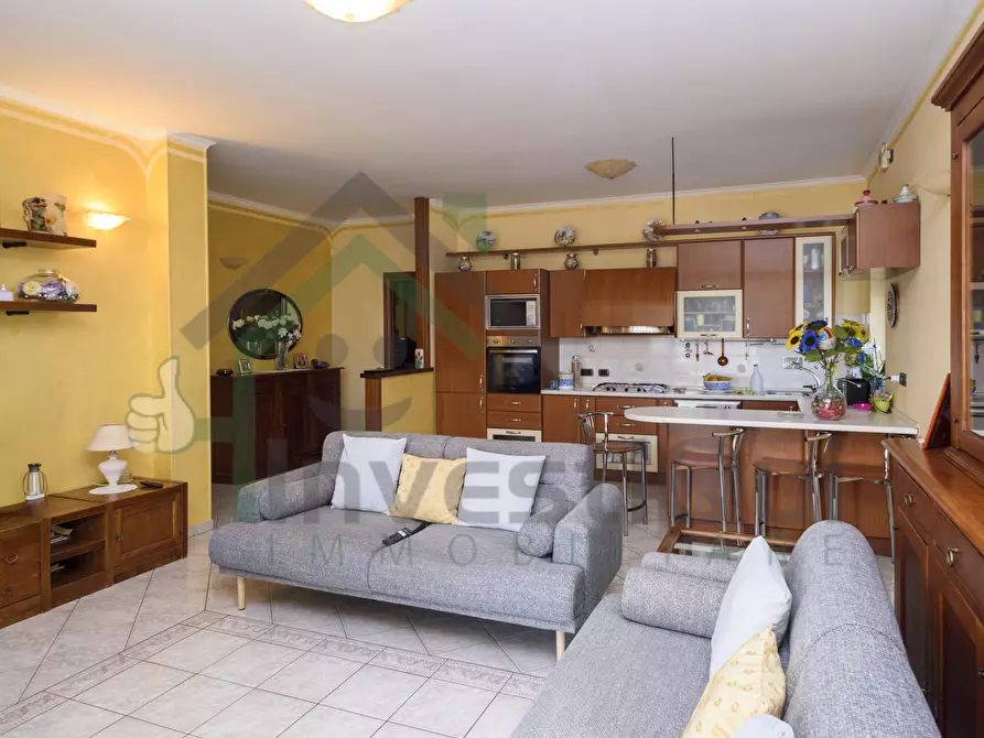 Immagine 5 di Casa bifamiliare in vendita  in Via Lombardore 243 a Ciriè