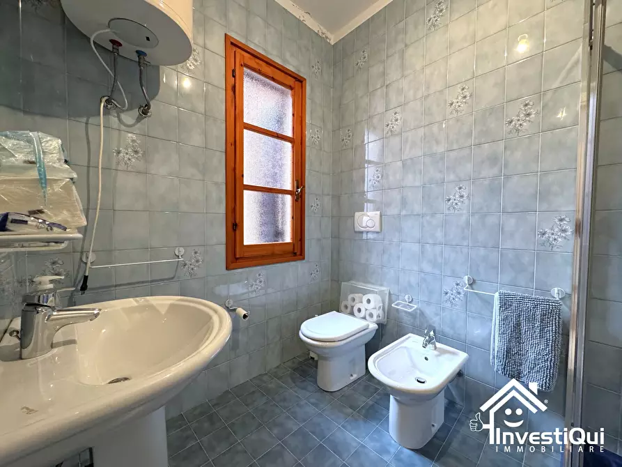 Immagine 36 di Pentalocale in vendita  in Piazza Umberto 1 a Tovo San Giacomo