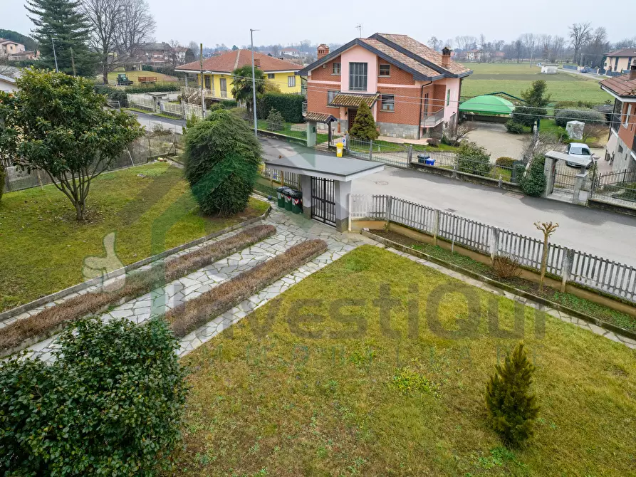 Immagine 25 di Quadrilocale in vendita  a Nole