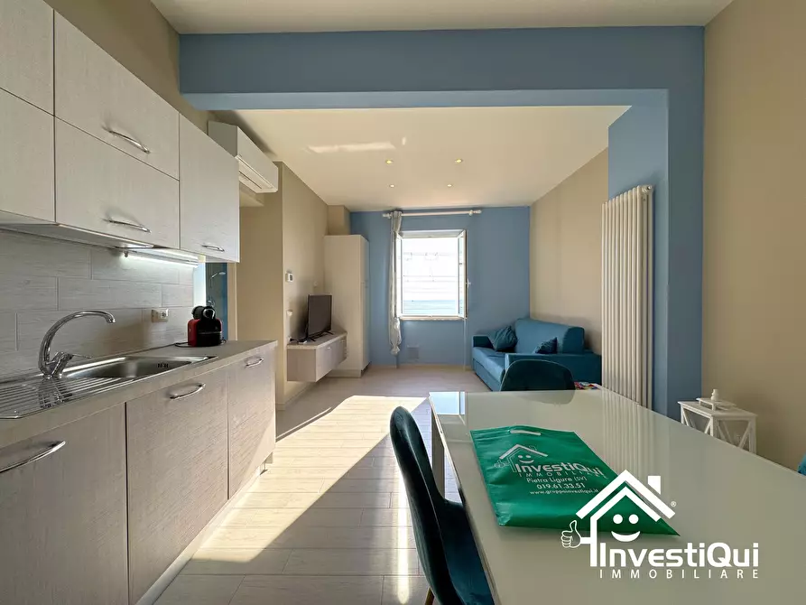 Immagine 15 di Bilocale in vendita  in Via XXV Aprile 189 a Pietra Ligure