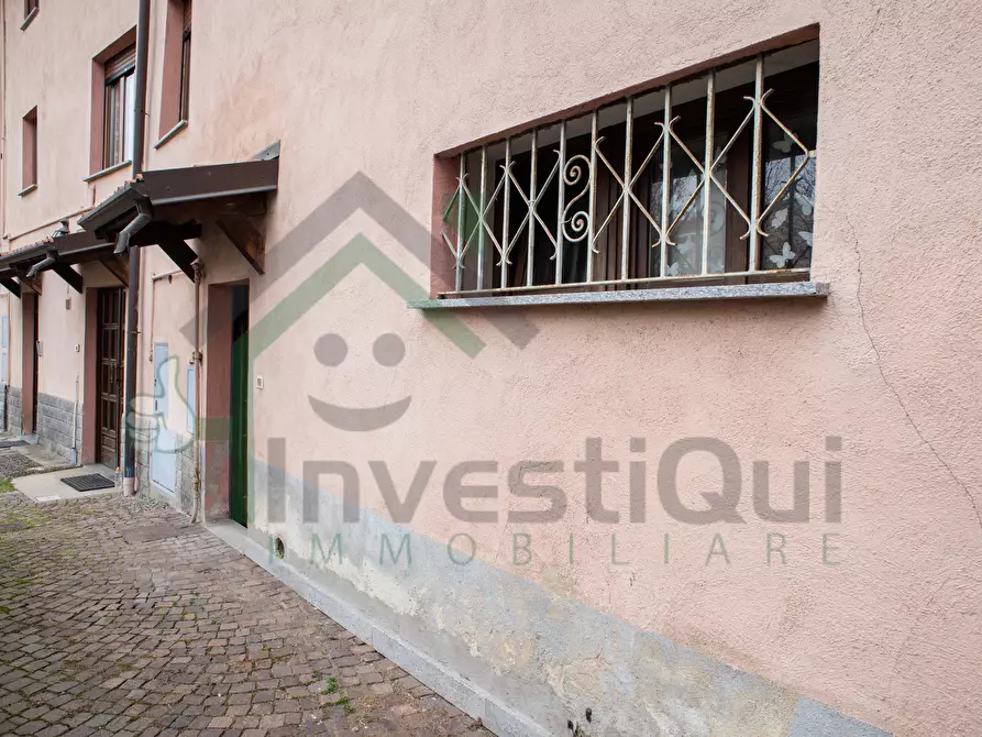 Immagine 20 di Bilocale in vendita  in Via Montebello 22 a Ciriè