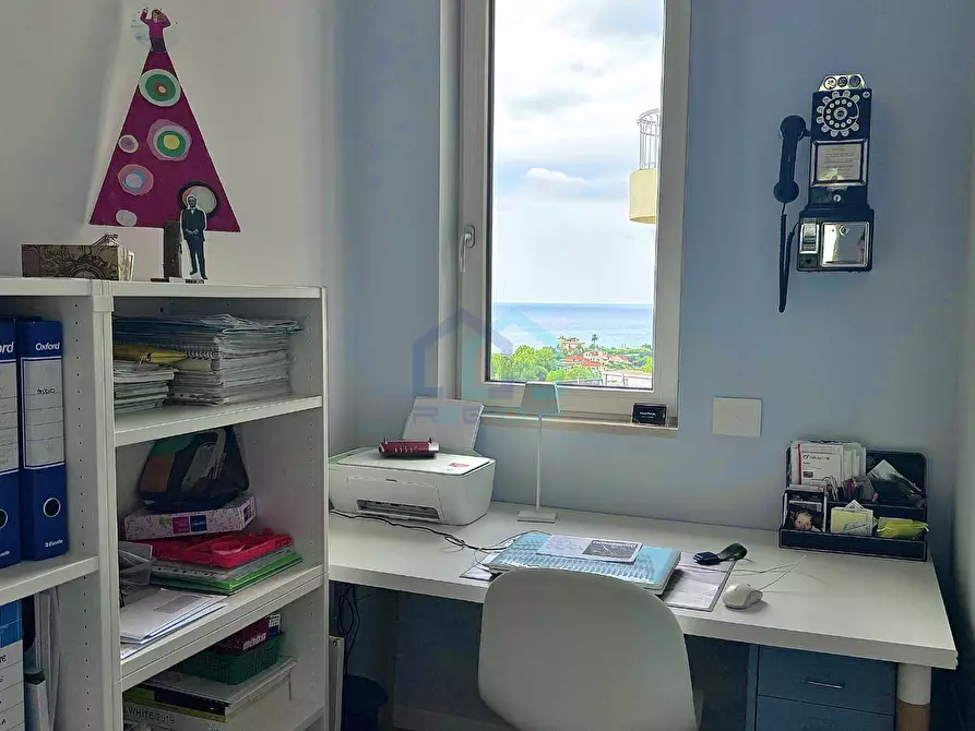 Immagine 13 di Attico in vendita  in Via Donatello a Albenga