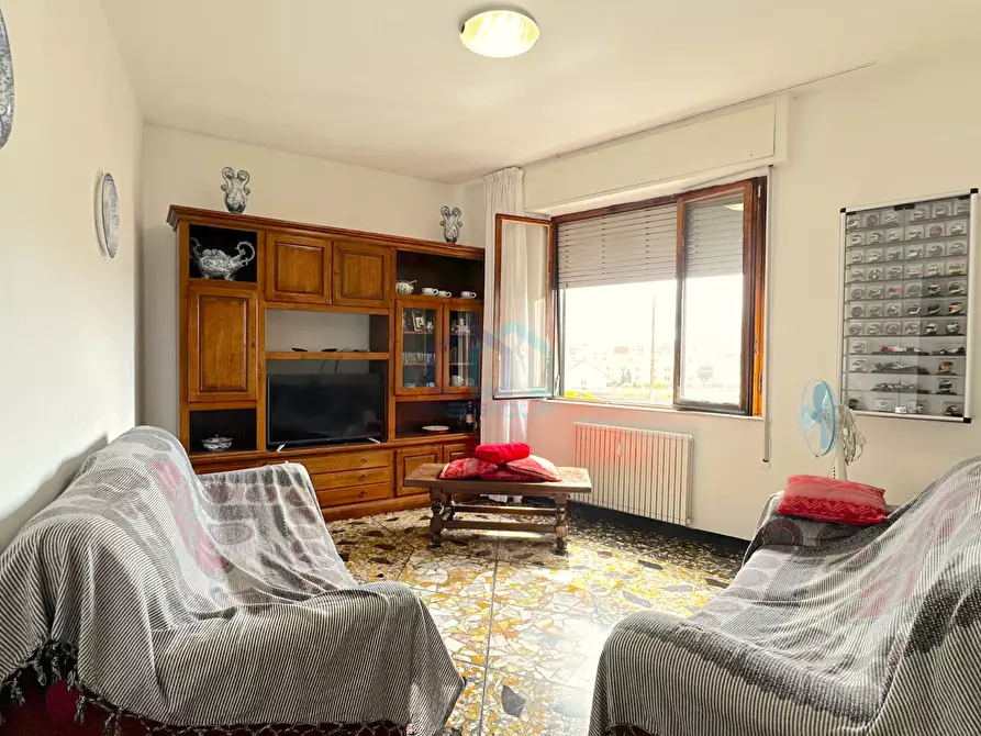 Immagine 2 di Quadrilocale in vendita  in VIA NOSTRA SIGNORA DEGLI ANGELI 3 a Savona