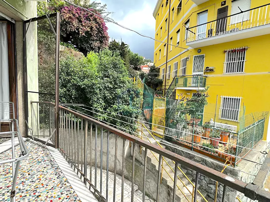 Immagine 17 di Quadrilocale in vendita  in VIA NOSTRA SIGNORA DEGLI ANGELI 3 a Savona