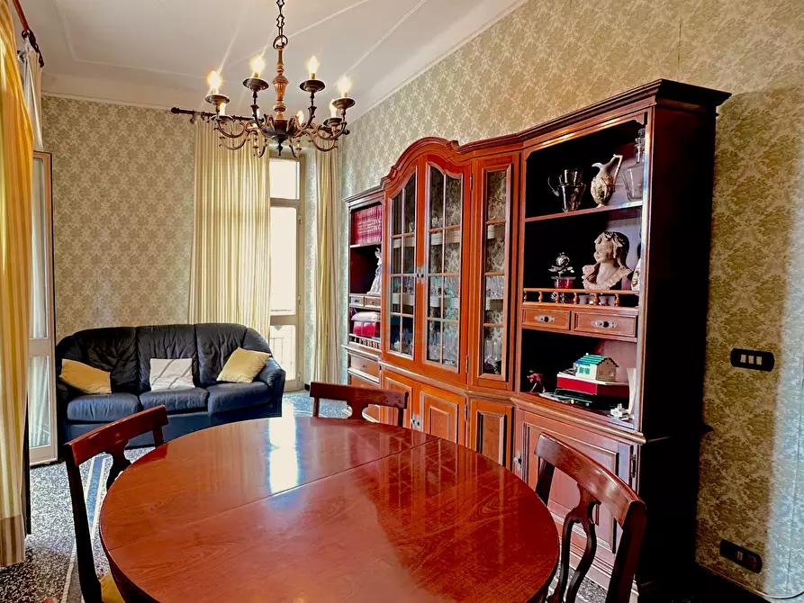 Immagine 11 di Appartamento in vendita  in Via Giuseppe Nervi 2 a Savona