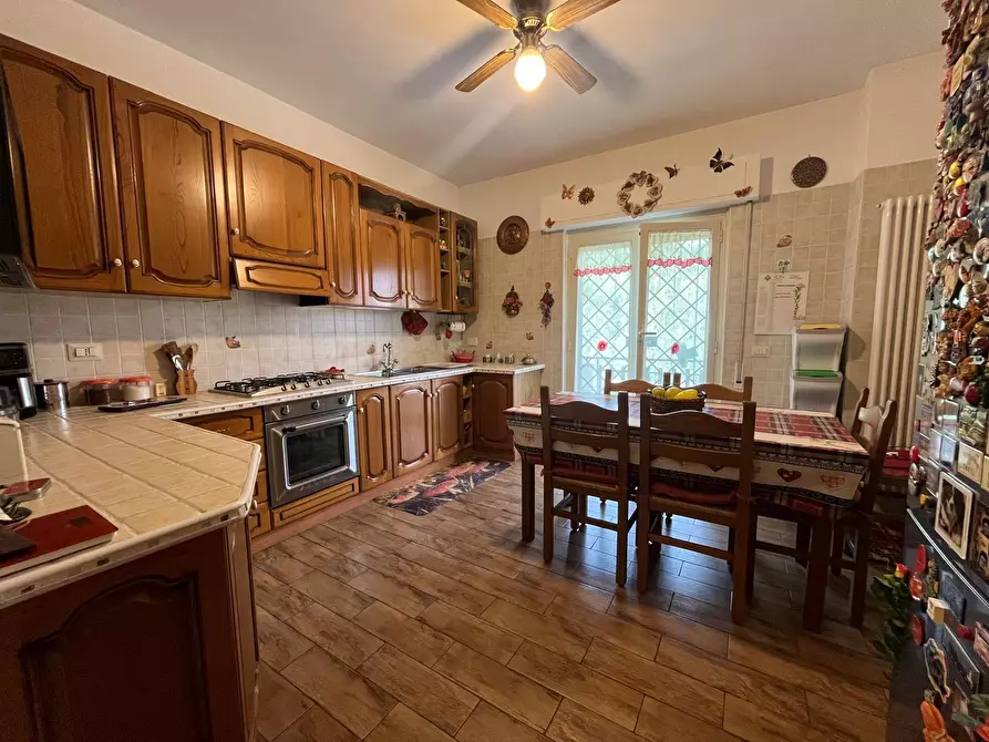 Immagine 5 di Quadrilocale in vendita  in Via Palombarese 124 a Fonte Nuova