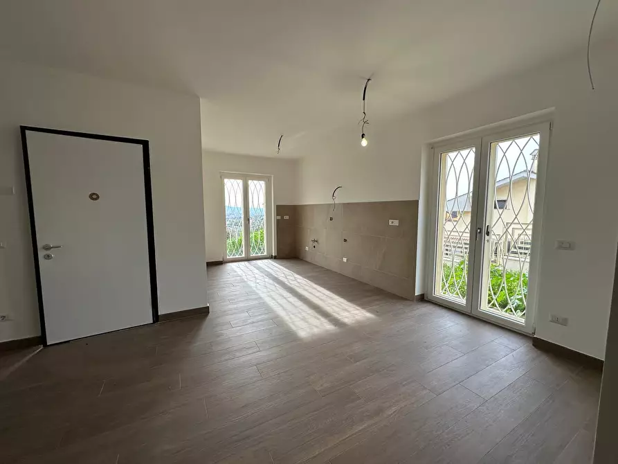 Immagine 5 di Casa bifamiliare in vendita  in Via Giacomo Leopardi a Fonte Nuova