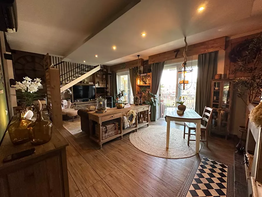 Immagine 1 di Quadrilocale in vendita  in Via Molise a Fonte Nuova