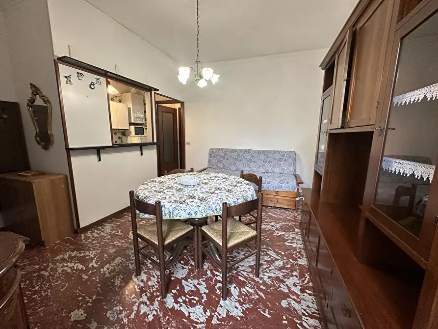 Immagine 5 di Bilocale in affitto  a Chiavari