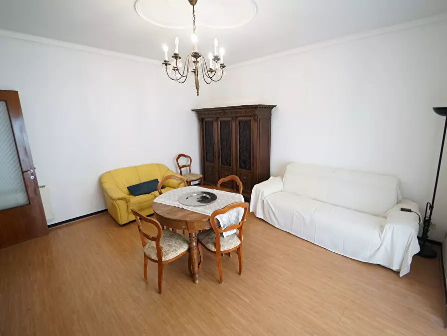 Immagine 2 di Trilocale in affitto  a Chiavari