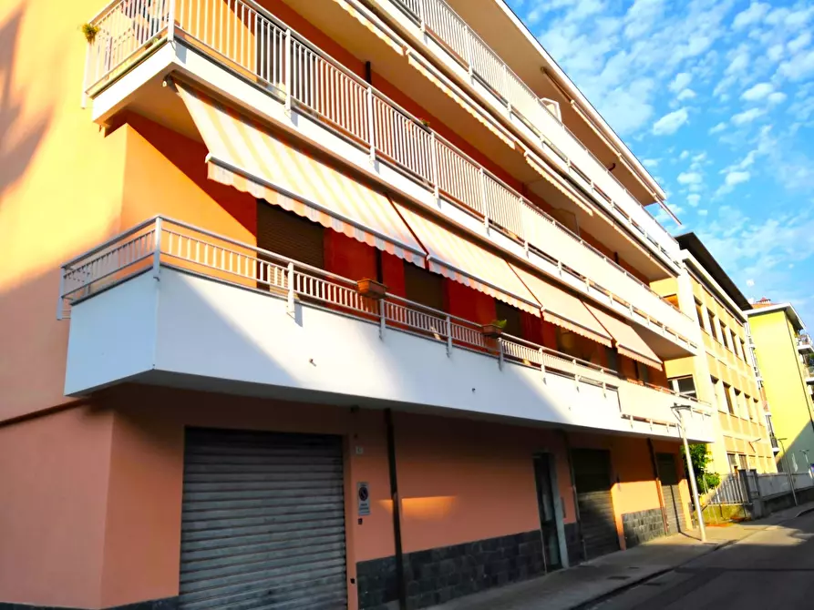 Immagine 22 di Quadrilocale in affitto  a Lavagna