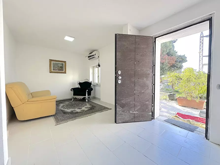 Immagine 5 di Villa in vendita  a Lavagna