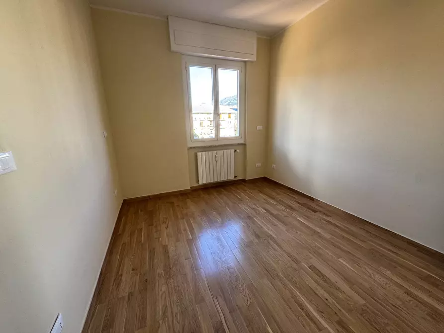 Immagine 14 di Trilocale in affitto  a Chiavari