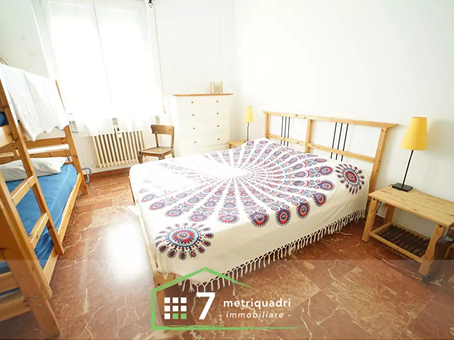 Immagine 39 di Trilocale in vendita  in Corso Cristoforo Colombo 11 a Chiavari