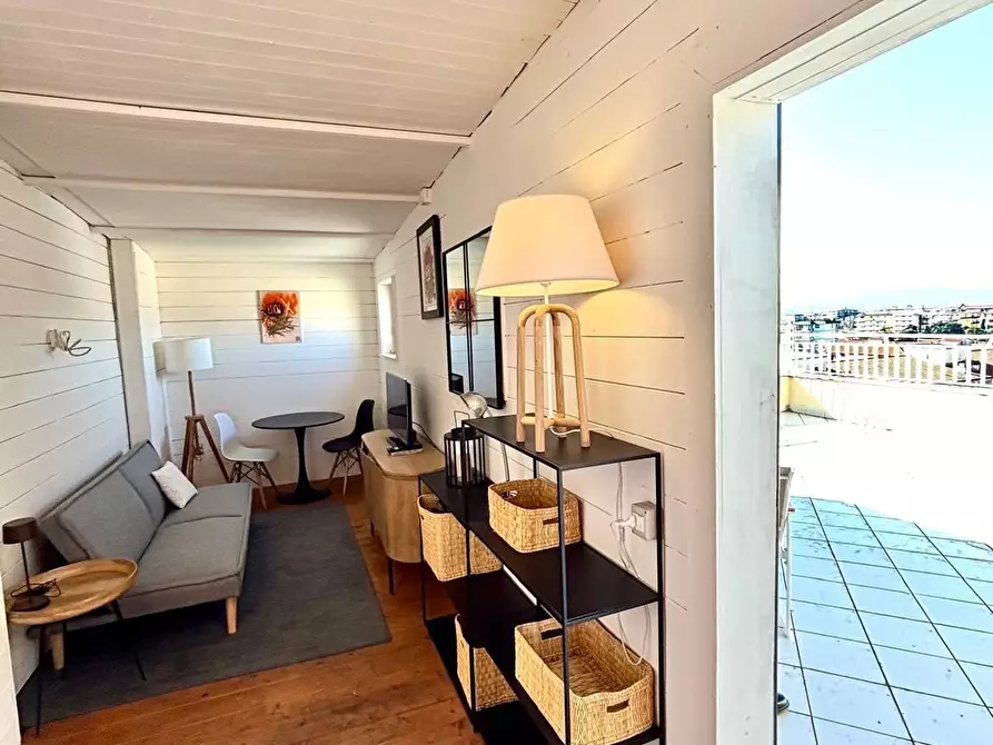 Immagine 5 di Bilocale in vendita  in Via di Novoli a Firenze