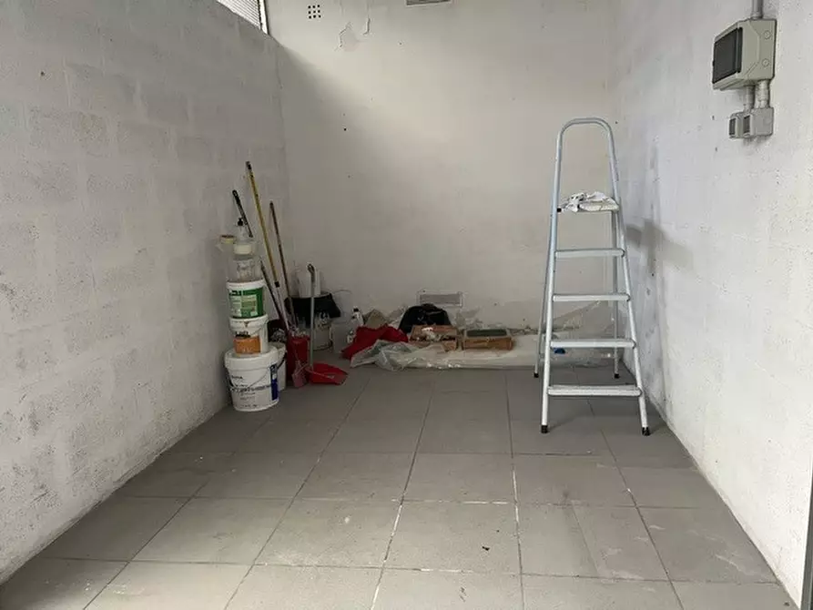 Immagine 10 di Magazzino in vendita  in Via di San Gervasio a Firenze