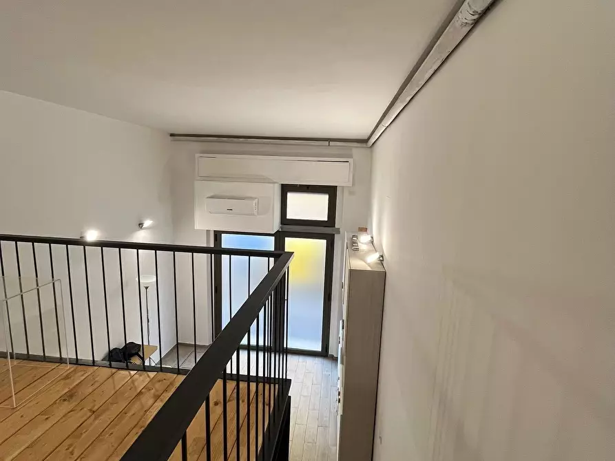Immagine 4 di Laboratorio in affitto  in Via Baracca a Firenze