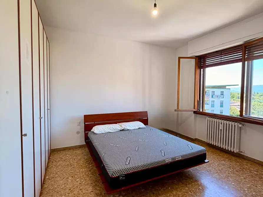 Immagine 3 di Trilocale in vendita  in Via Cimarosa a Scandicci