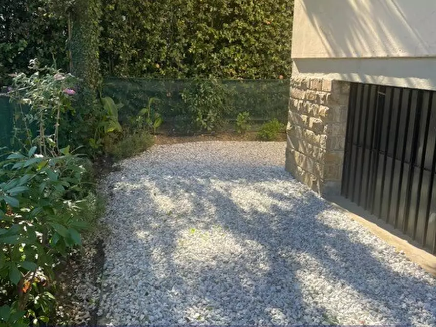 Immagine 12 di Quadrilocale in vendita  in Via Reims a Firenze