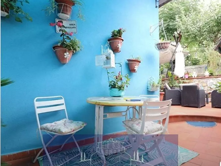 Immagine 3 di Villa in vendita  in Via dei Bagni a Greve In Chianti