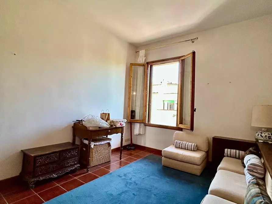 Immagine 10 di Trilocale in affitto  in Via Giandomenico Romagnosi a Firenze