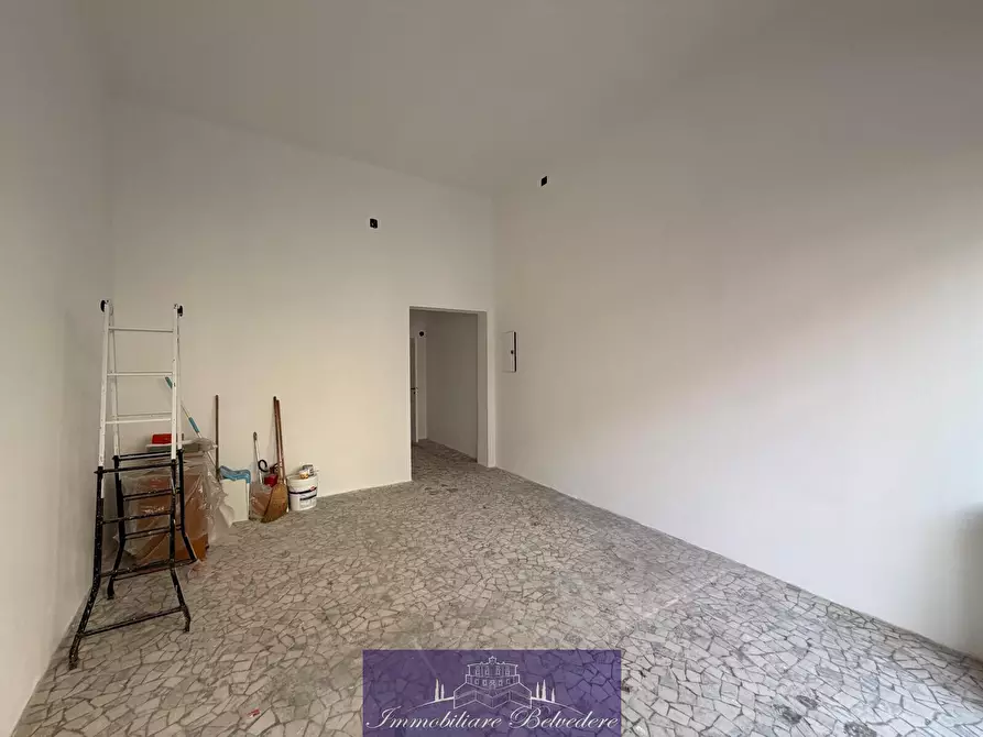Immagine 3 di Locale commerciale in affitto  in Via Francesco Baracca a Firenze