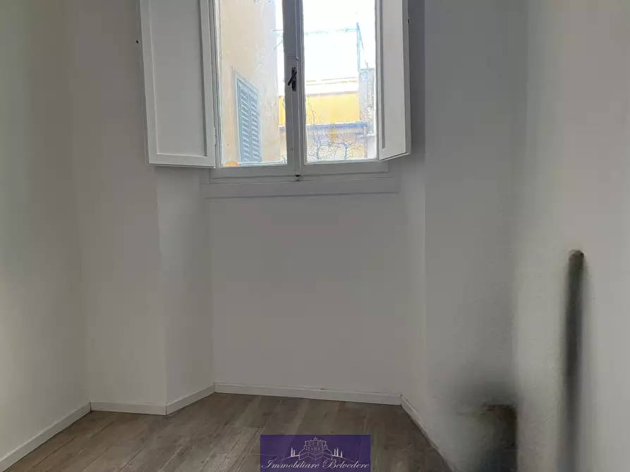 Immagine 7 di Locale commerciale in affitto  in Via Francesco Baracca a Firenze
