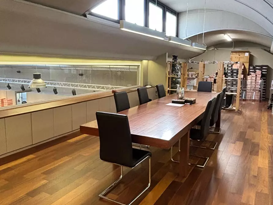 Immagine 26 di Attività artigianale in affitto  in Via Cassia 63 a Impruneta