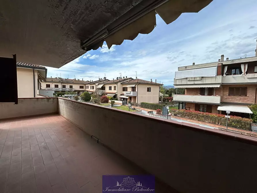 Immagine 8 di Bilocale in vendita  in Via Tifariti a Lastra A Signa