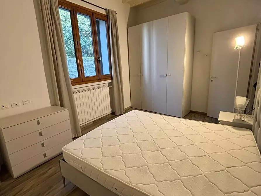 Immagine 19 di Bilocale in vendita  in Piazza Acciaiuoli a Firenze