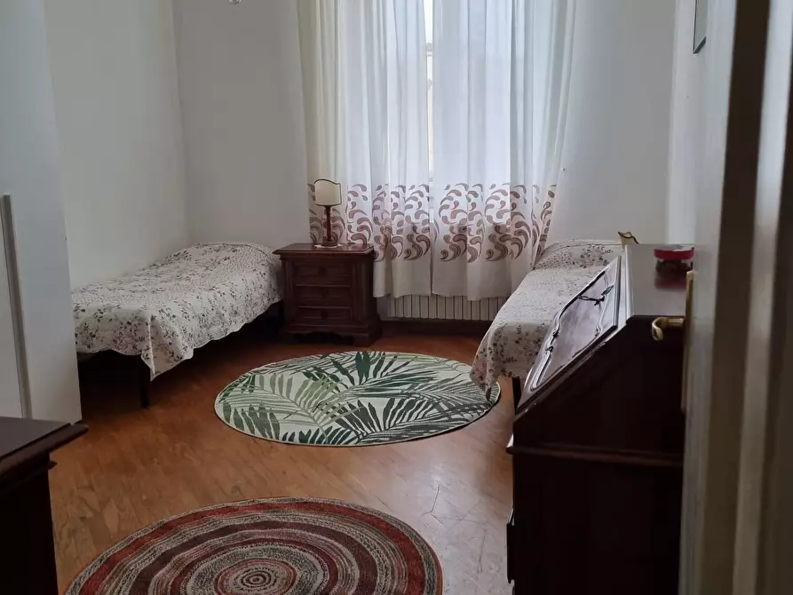 Immagine 9 di Trilocale in affitto  in Borgo Ognissanti a Firenze