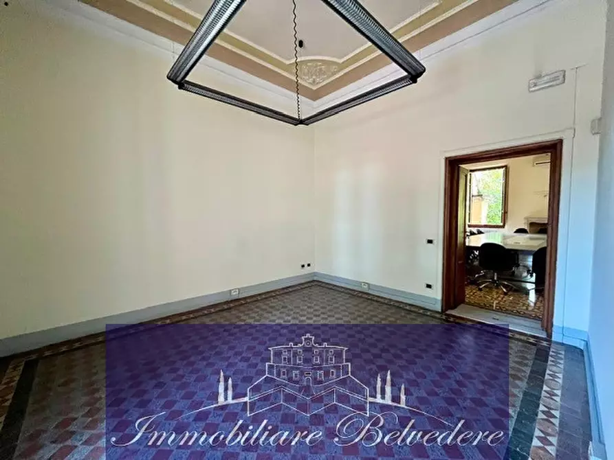 Immagine 46 di Villa in affitto  in Lungarno del Tempio a Firenze