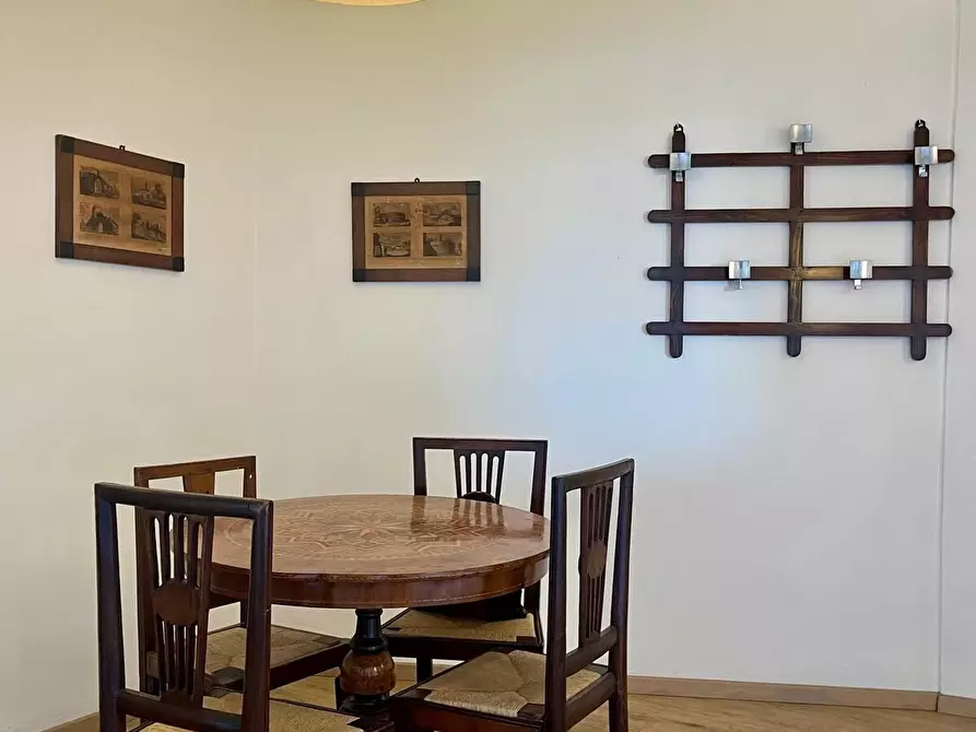 Immagine 21 di Quadrilocale in affitto  in Lungarno Vespucci a Firenze