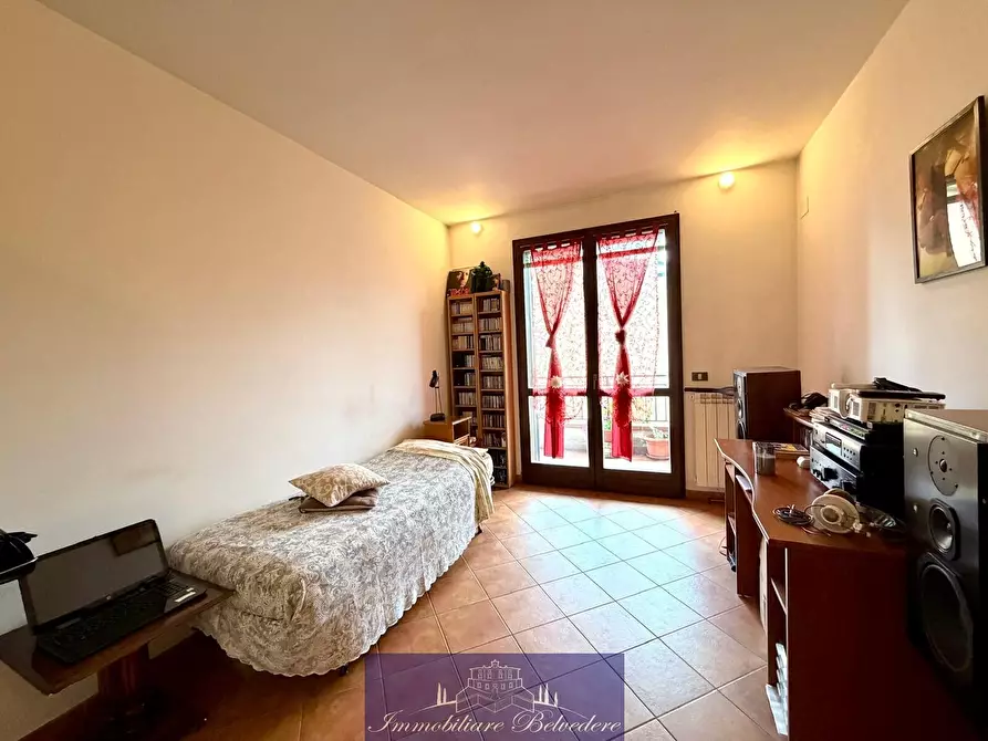 Immagine 6 di Appartamento in vendita  in Via del Giglio a Campi Bisenzio