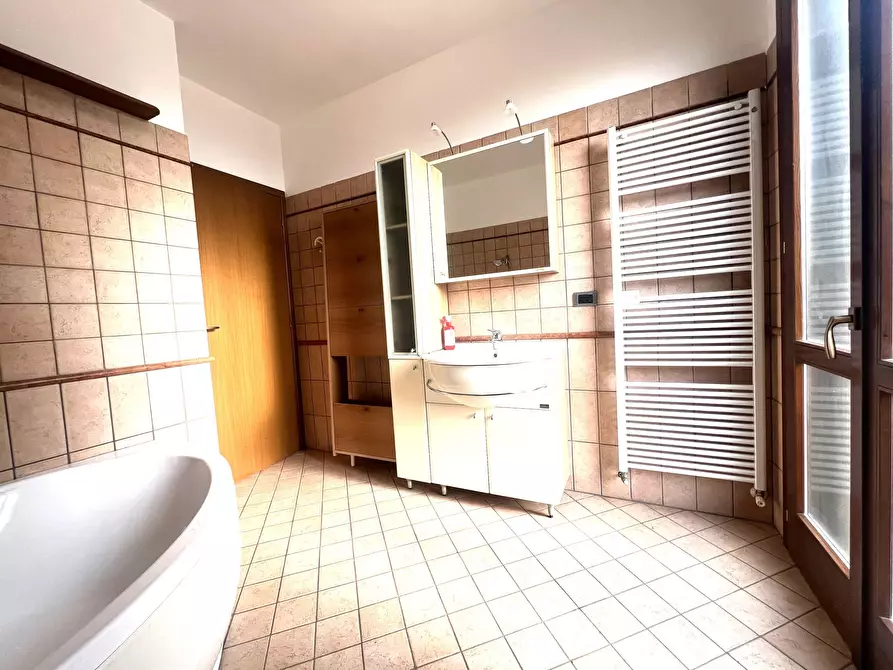 Immagine 35 di Quadrilocale in vendita  in via Balducci 33 a Crevalcore