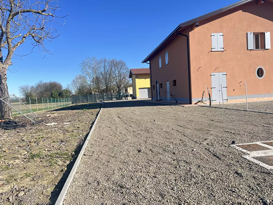 Immagine 6 di Casa bifamiliare in vendita  in Via del Papa 1580 a Crevalcore