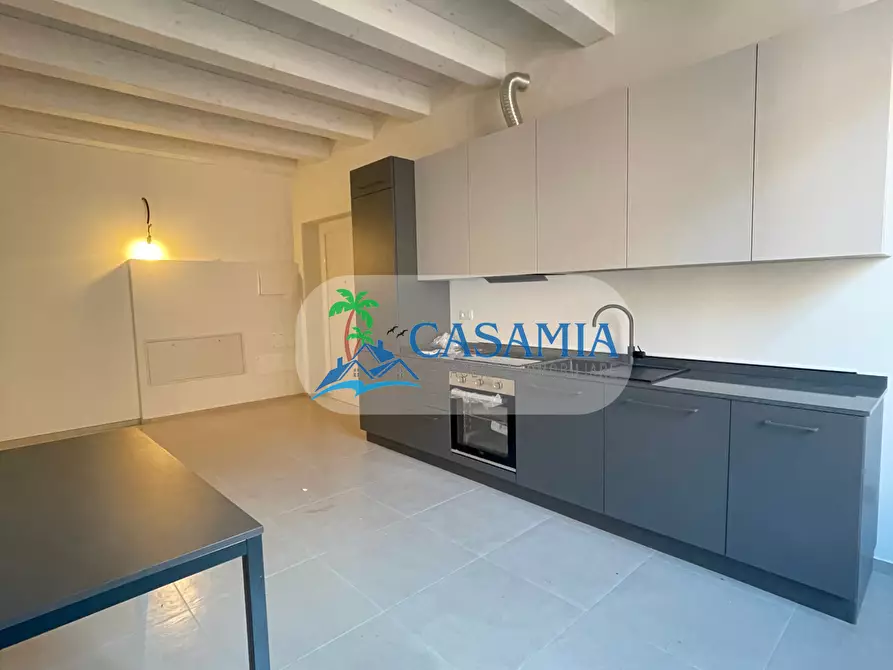 Immagine 3 di Trilocale in affitto  a San Benedetto Del Tronto