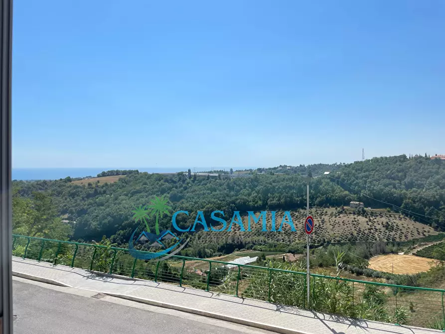 Immagine 2 di Pentalocale in vendita  a Ripatransone