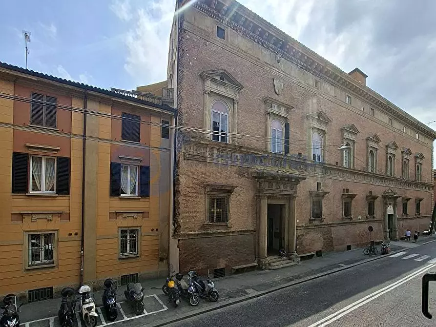 Immagine 2 di Trilocale in affitto  in SARAGOZZA a Bologna