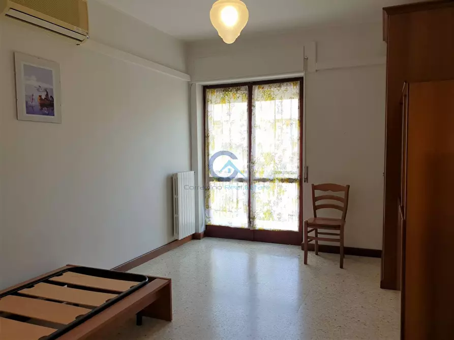 Immagine 10 di Quadrilocale in affitto  a Catanzaro