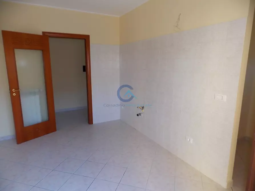 Immagine 7 di Trilocale in affitto  a Catanzaro