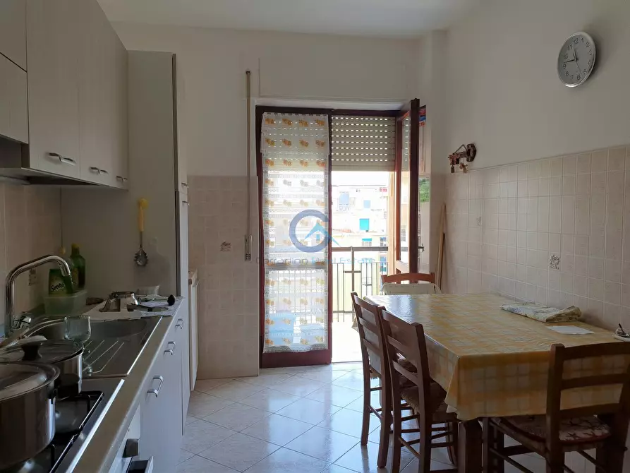 Immagine 2 di Quadrilocale in affitto  a Catanzaro