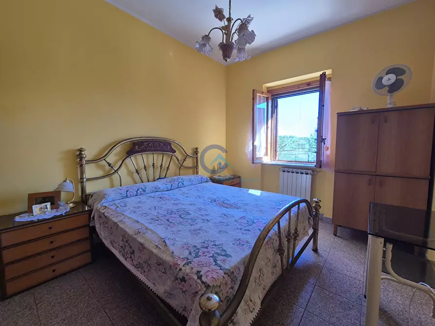 Immagine 3 di Casa trifamiliare in vendita  in VIA DELLE ORCHIDEE 13 a Squillace