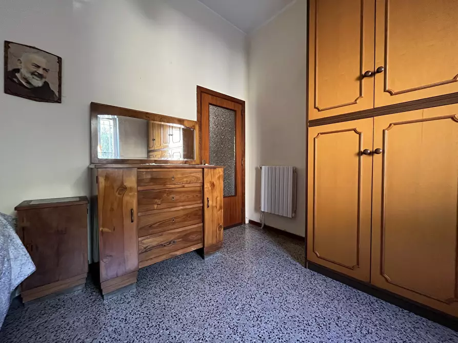 Immagine 10 di Quadrilocale in affitto  a Catanzaro