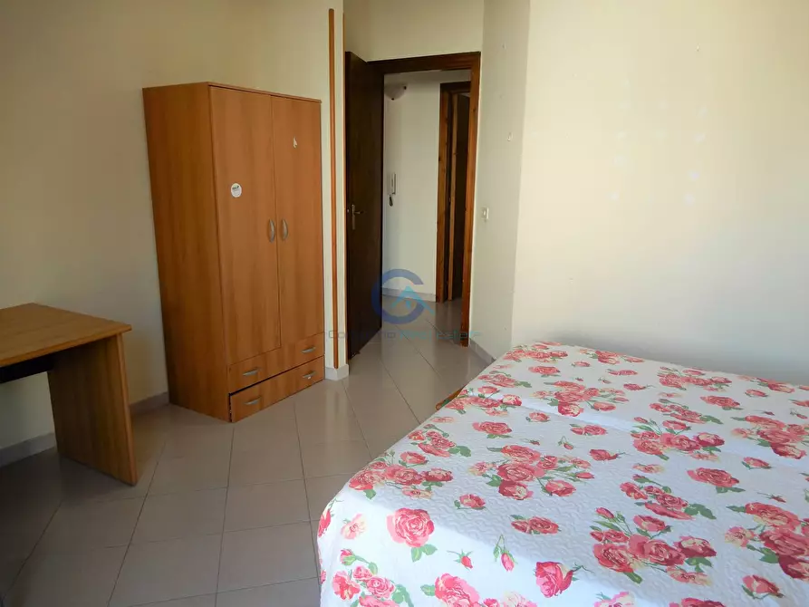 Immagine 8 di Stanza singola in affitto  a Catanzaro