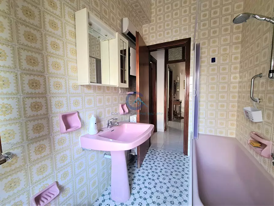 Immagine 9 di Stanza singola in affitto  a Catanzaro