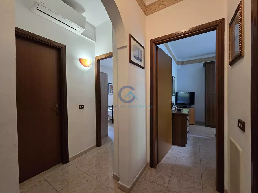 Immagine 5 di Quadrilocale in affitto  a Catanzaro