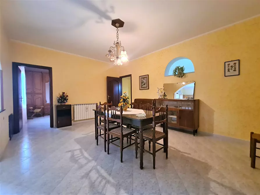 Immagine 5 di Trilocale in affitto  a Catanzaro